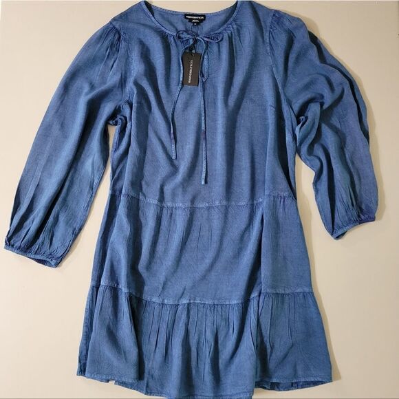 Wednesday's Girl Women's Tiered Blue Peasant Dress - Picture 6 of 16